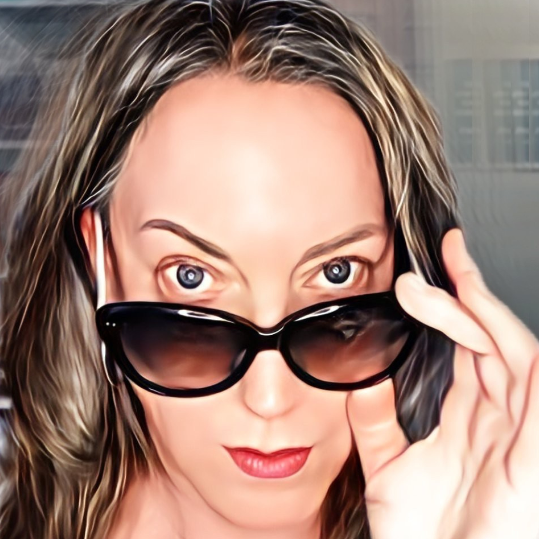 mika lane romance author sassy photo with sunglasses
